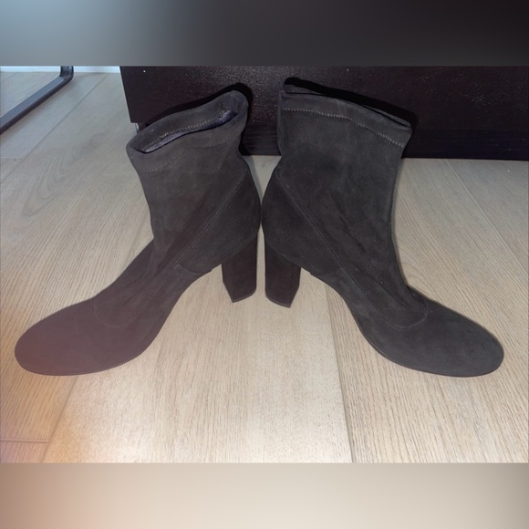 Barneys New York Black Suede Ankle Boots Pointed Toe Block Heel EU 38.5 - Picture 2 of 9